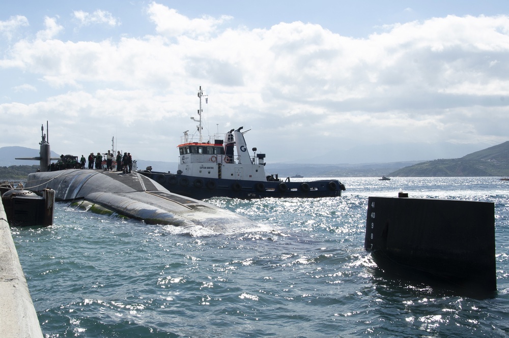 The Ohio-class cruise missile submarine USS Florida (SSGN 728) arrives in Souda Bay, Greece for a scheduled port visit March 14, 2019.