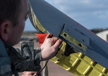 B-52s arrive for BTF