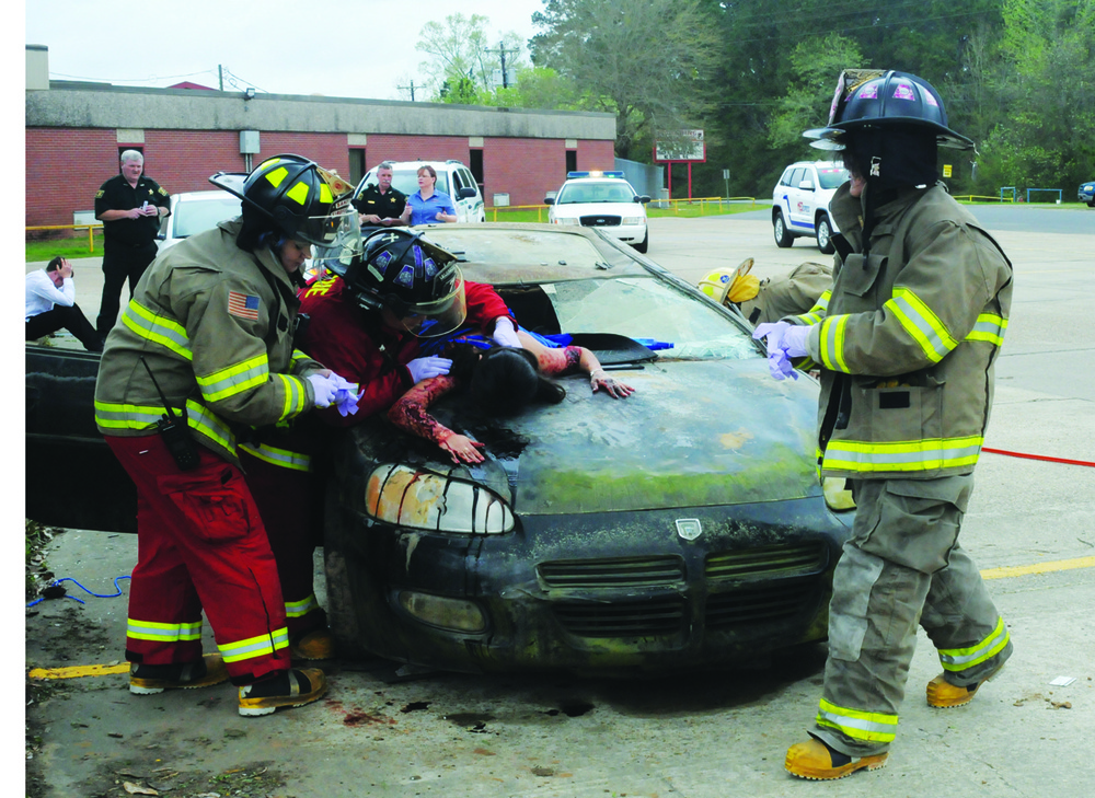 Pickering High School demonstrates deadly dangers of teenage drunk driving