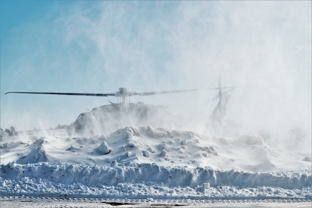 Wisconsin National Guard UH-60 Black Hawk operations at Fort McCoy