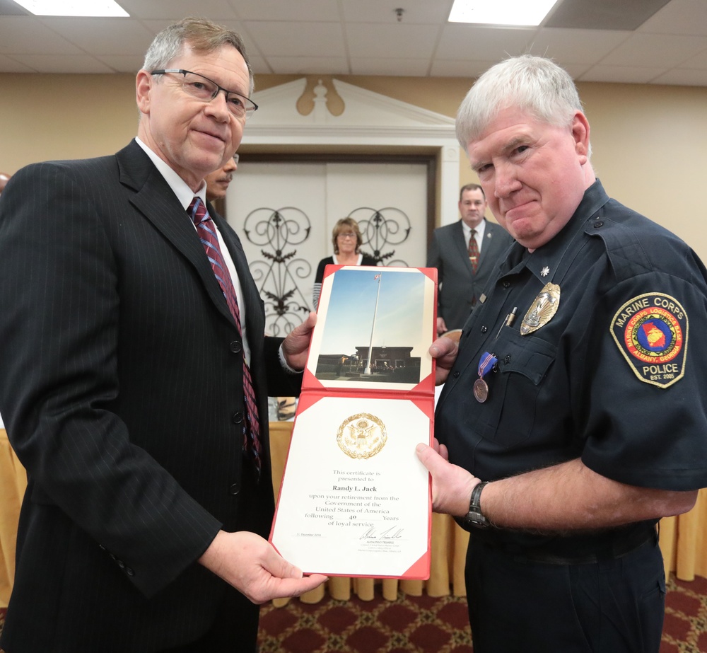 MCLB Albany's Police Chief retires