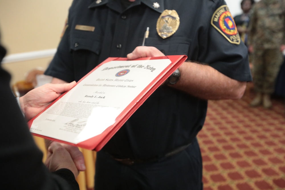 MCLB Albany's Police Chief retires