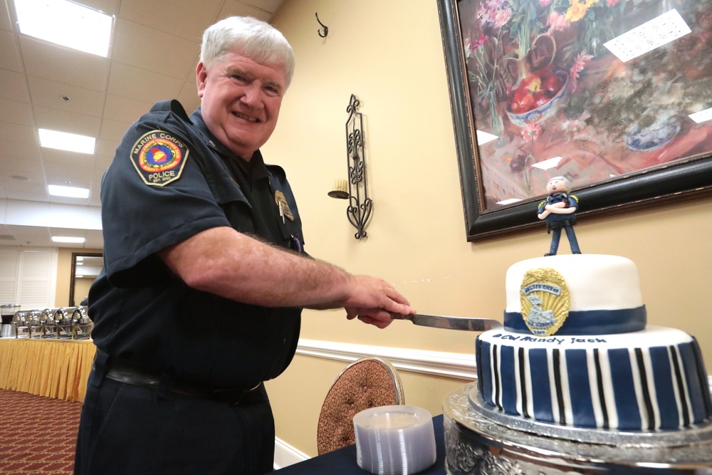 MCLB Albany's Police Chief retires