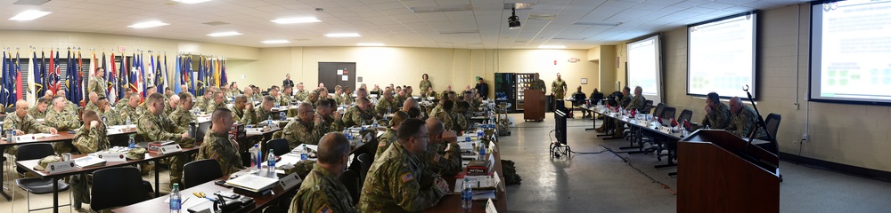 Army leaders from across the country visit Chicago to discuss the way ahead for multi-component command relationship