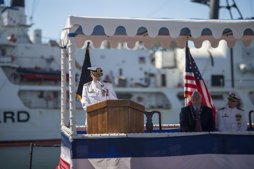 USS Charlotte (SSN 766) Holds Change of Command Ceremony