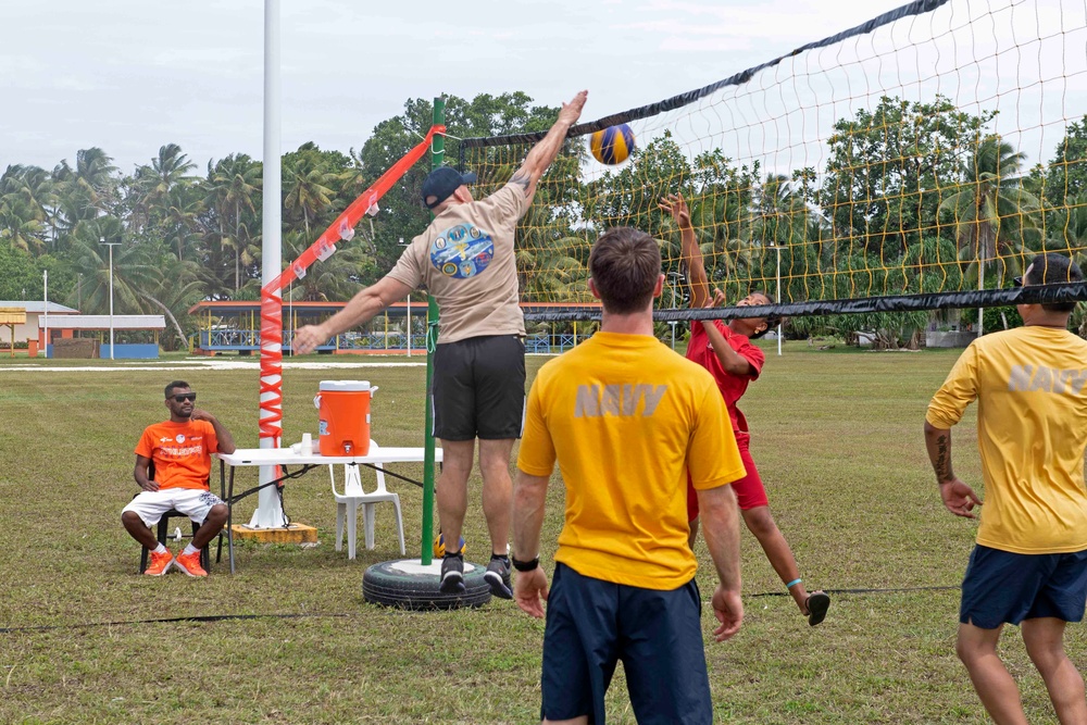 Pacific Partnership 2019 Holds Sports Fair at Laura Elementary School