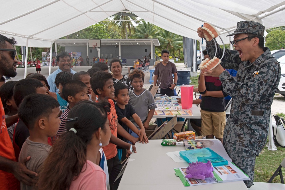 Pacific Partnership 2019 Holds Health Fair at Laura Elementary