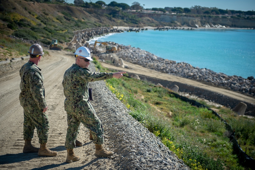 Rear Adm. John Korka visits NMCB 133