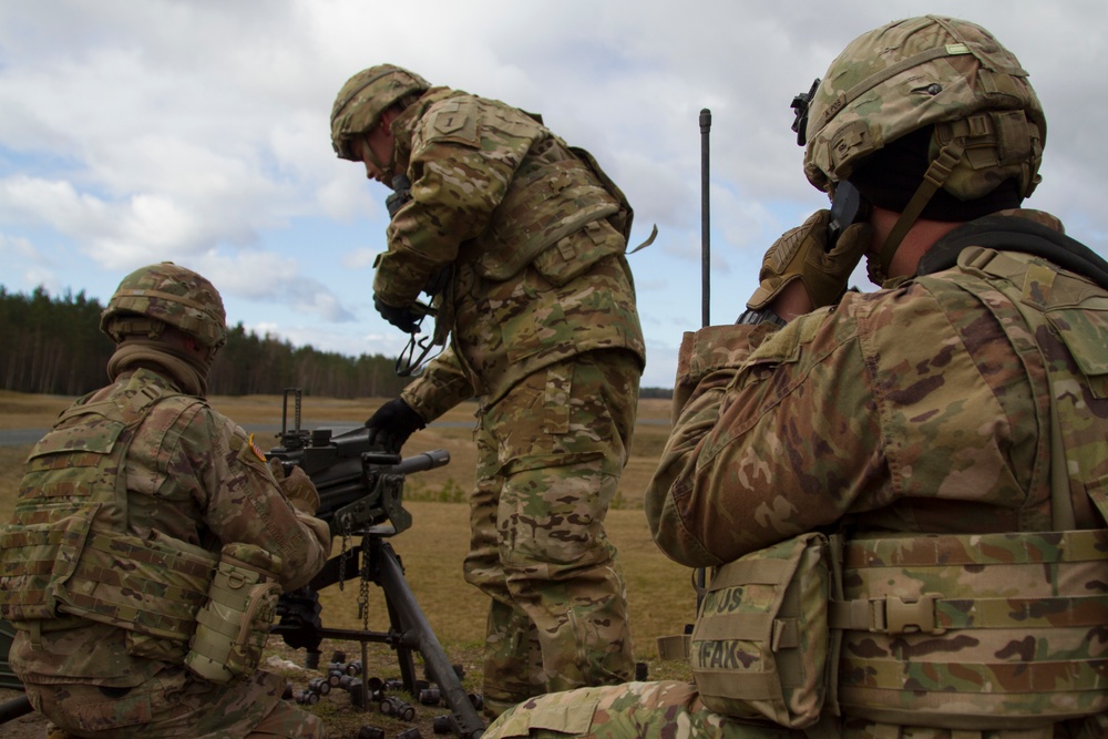Scouts qualify with heavy weapons