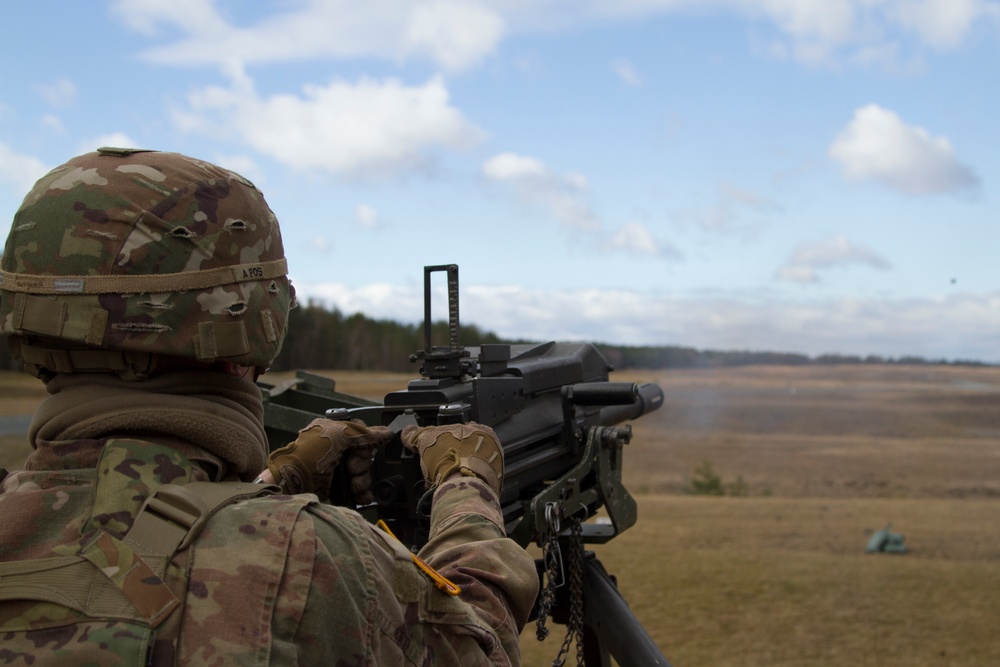 Scouts qualify with heavy weapons