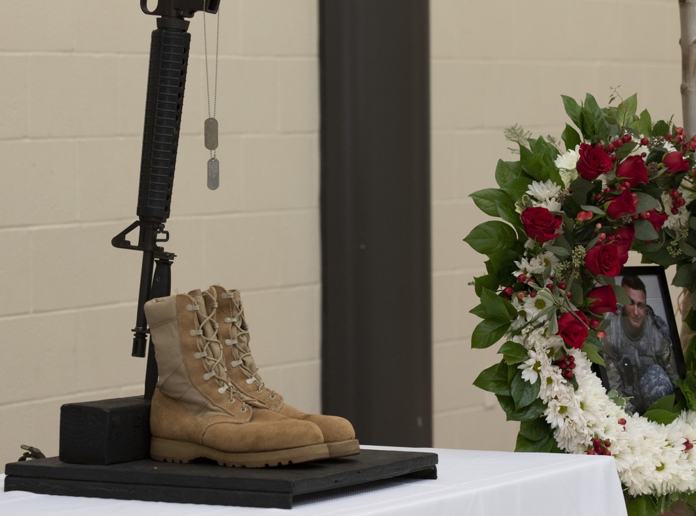 Memorial service for fallen soldiers