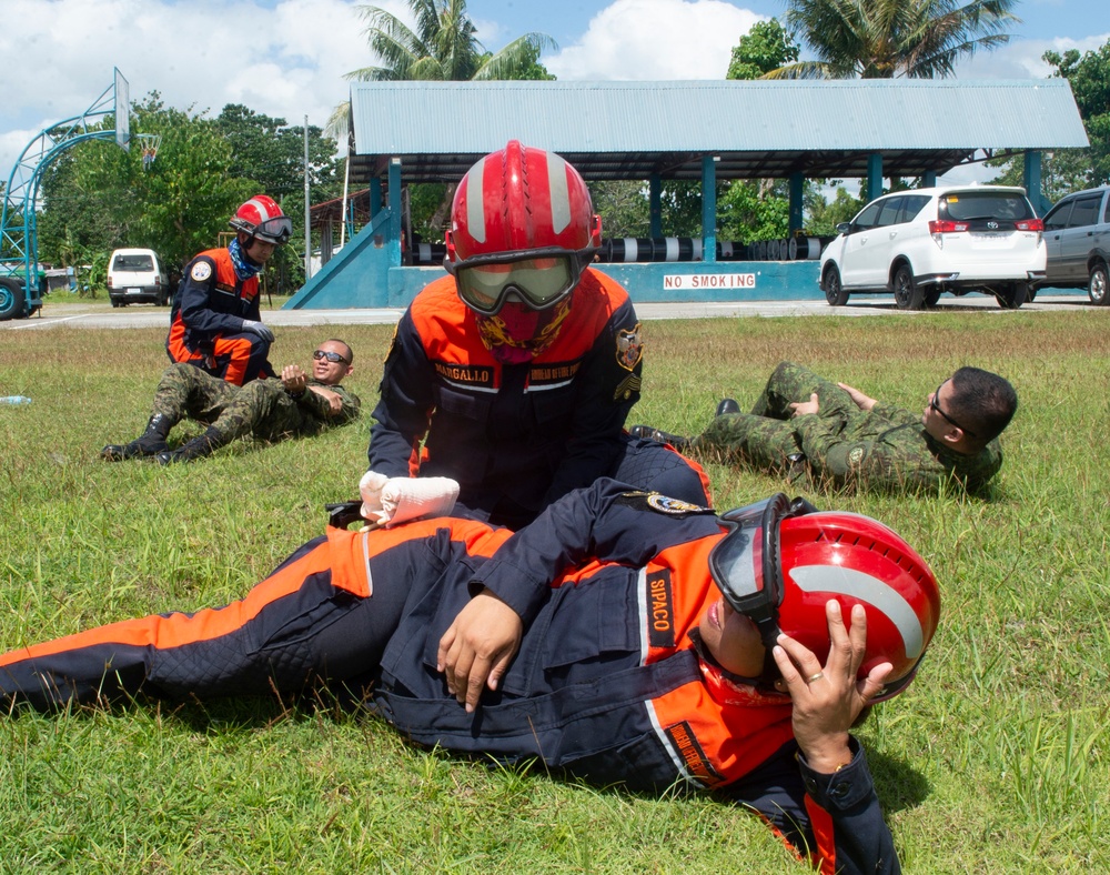 Pacific Partnership 2019: Enroute Care training