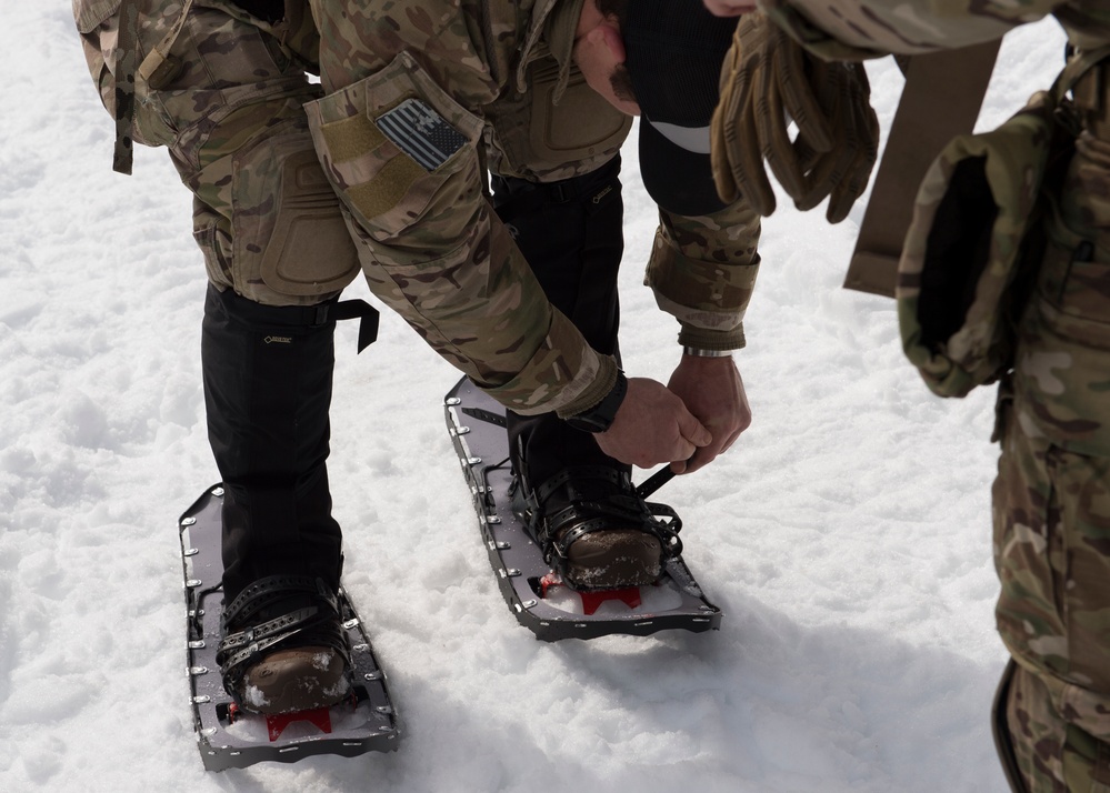 IDANG members participate in search and rescue training