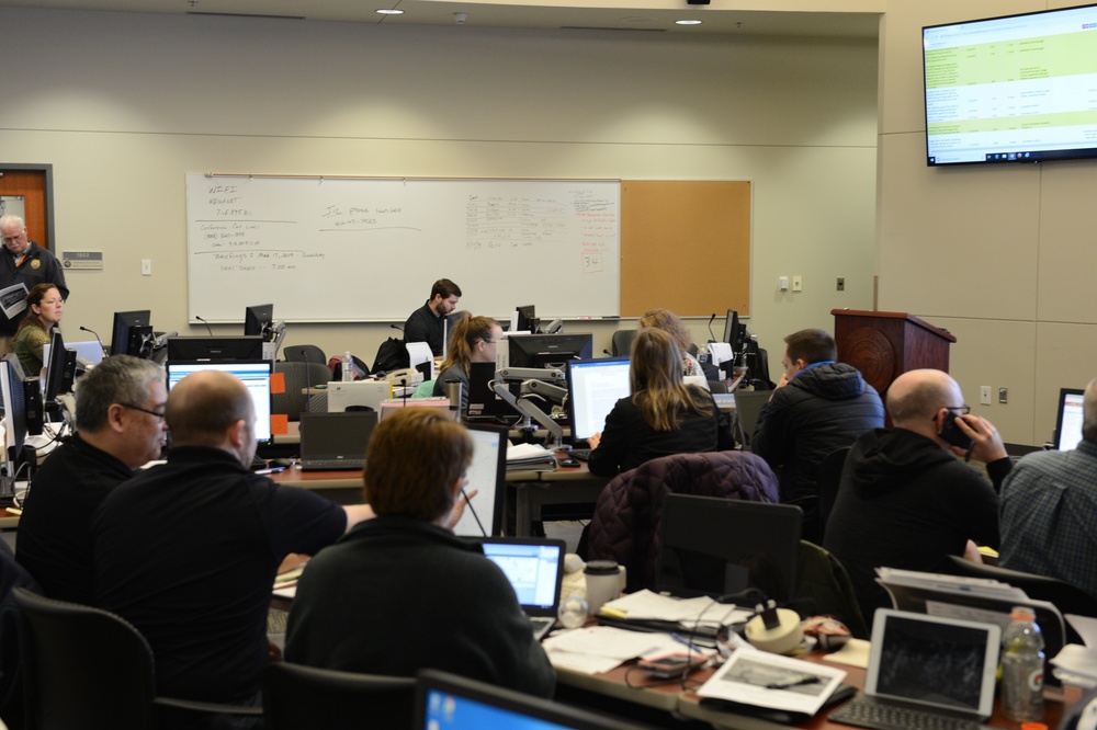 Nebraska Emergency Management Agency Leadership meets with Nebraska Cattleman