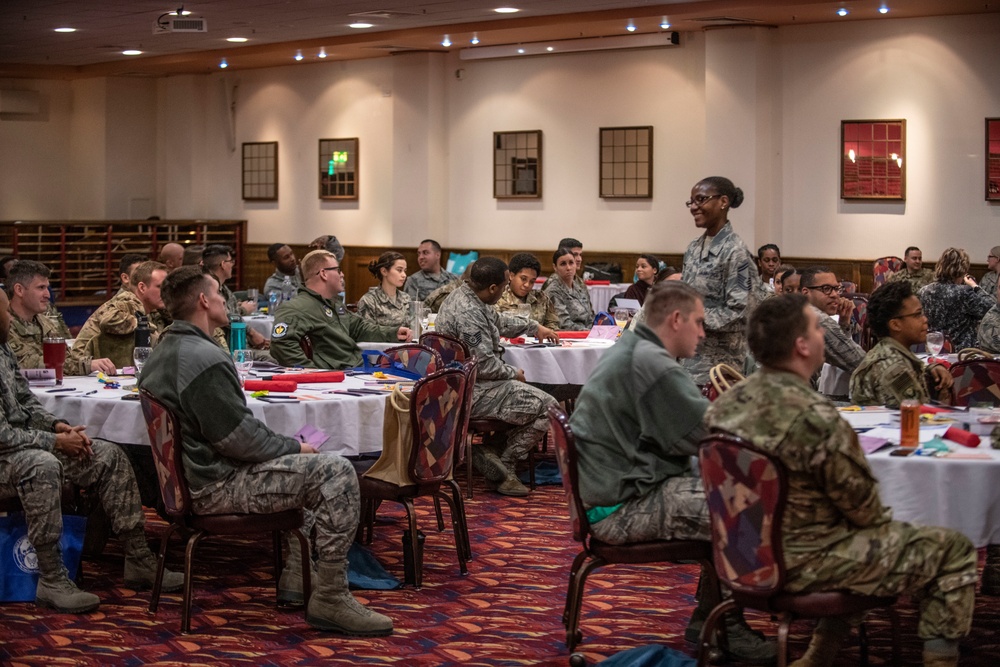 RAF Mildenhall hosts Leadercast event