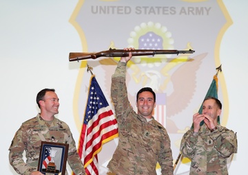 1st Corps Soldiers wins All Army Top Novice title