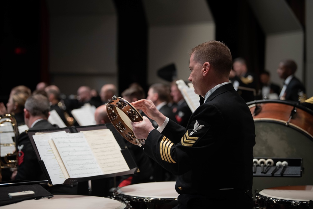 Navy Band visits Kingsport