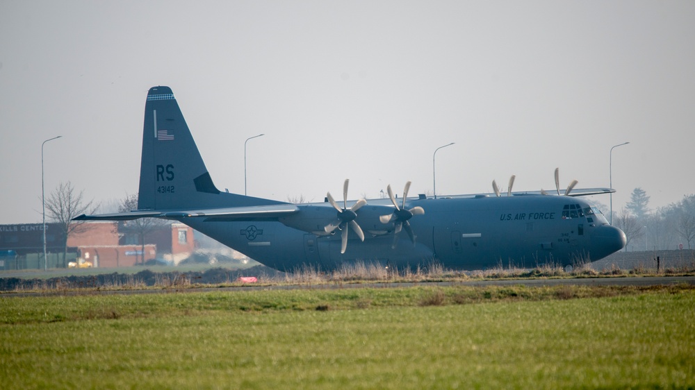 435th Contingency Response Group' heavy drop on SHAPE Airfield Chièvres Air Base