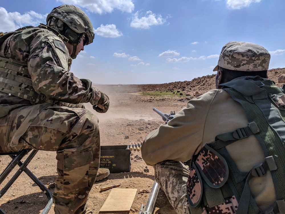 U.S. Army and Jordan Armed Forces Conduct Weapon Familiarization