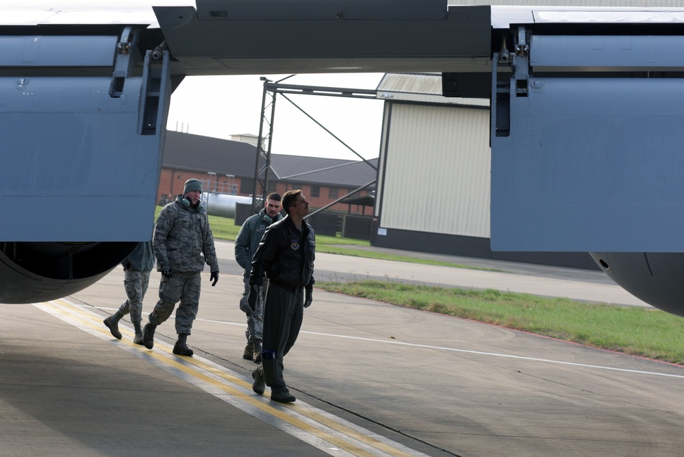Mildenhall KC-135 Supports B-52 Over Romania