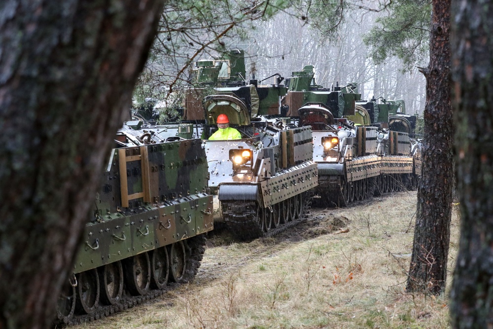 Armored unit deploys to Europe