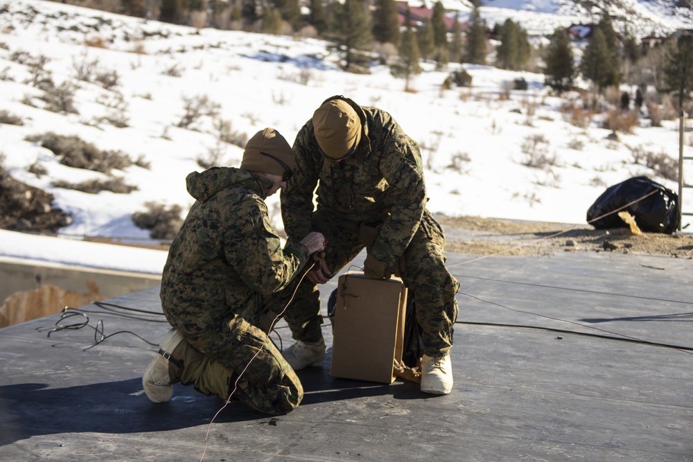 3rd Marine Regiment Field Expedient HF Antennas