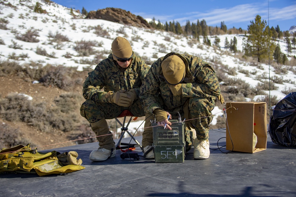 3rd Marine Regiment Field Expedient Antennas