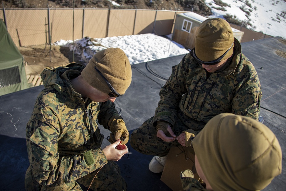 3rd Marine Regiment Field Expedient HF Antennas