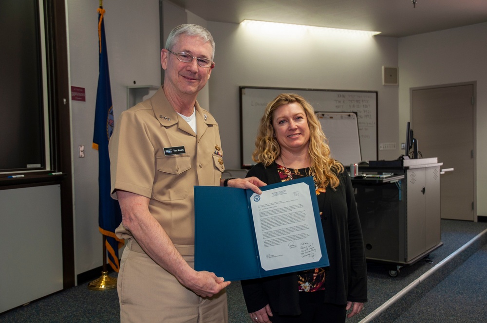 VADM Moore Presents Award, Commemorates Veteran EDO School Employee