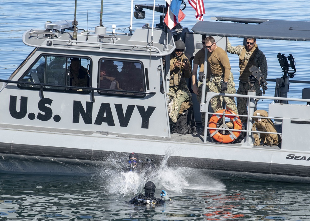 Seabees from UCT-2 and Sailors from CRS-3 and 11 Perform Pier Hydrographic Survey Training at Santa Rosa Island During Pacific Blitz 2019