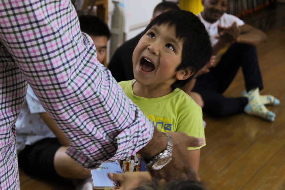 Strengthening the bond with Okinawa preschool