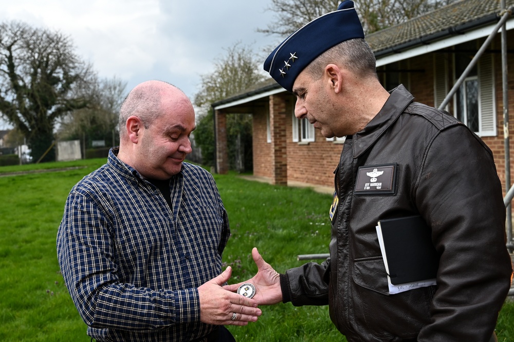 USAFE-AFAFRICA deputy commander visits RAF Fairford