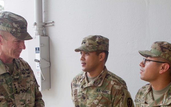 VCSA visits 25th ID