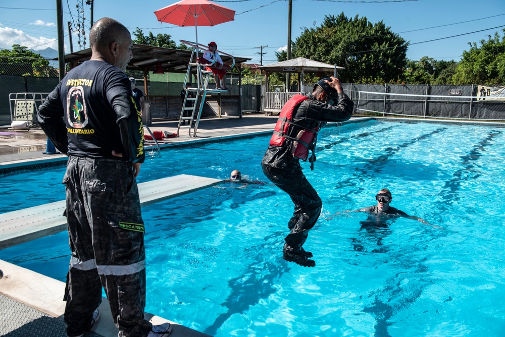 JTF-Bravo assists host nation water survival training