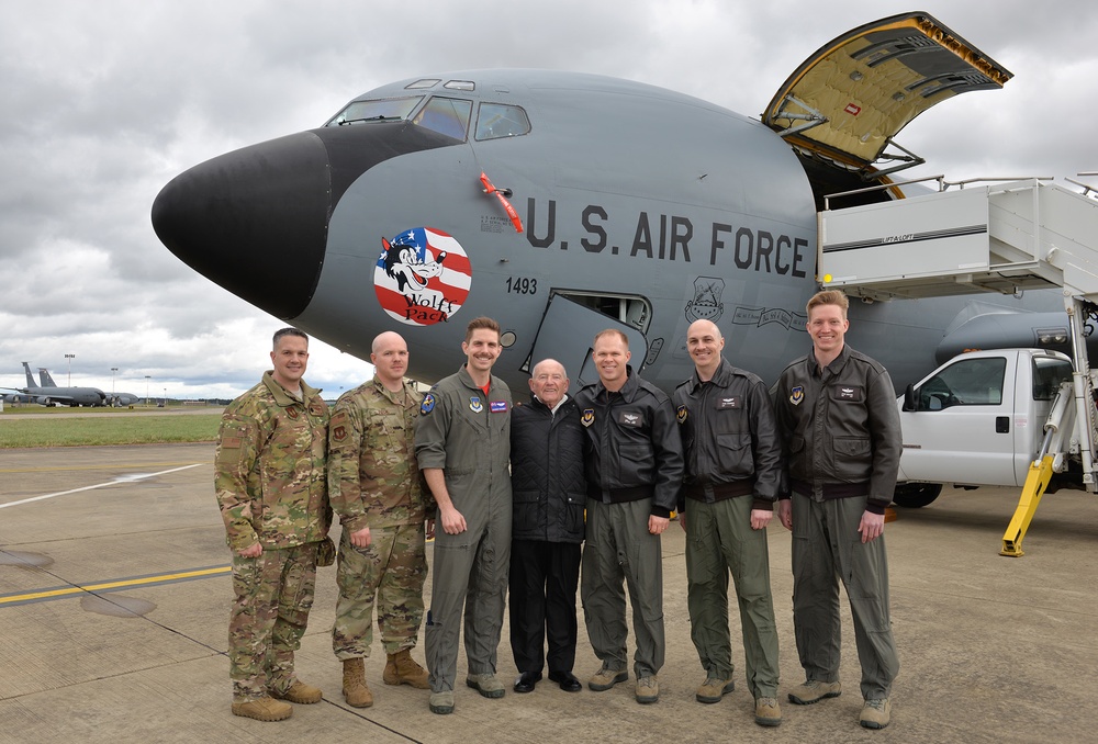 Team Mildenhall hosts Tony Foulds who dedicated his life to remembering “Mi Amigo” crew
