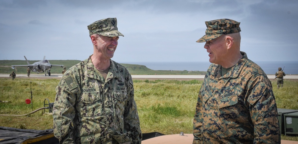 Pacific Blitz 2019: CNO, MCPON, CMC, SMMC visit San Clemente Island Sailors, Marines