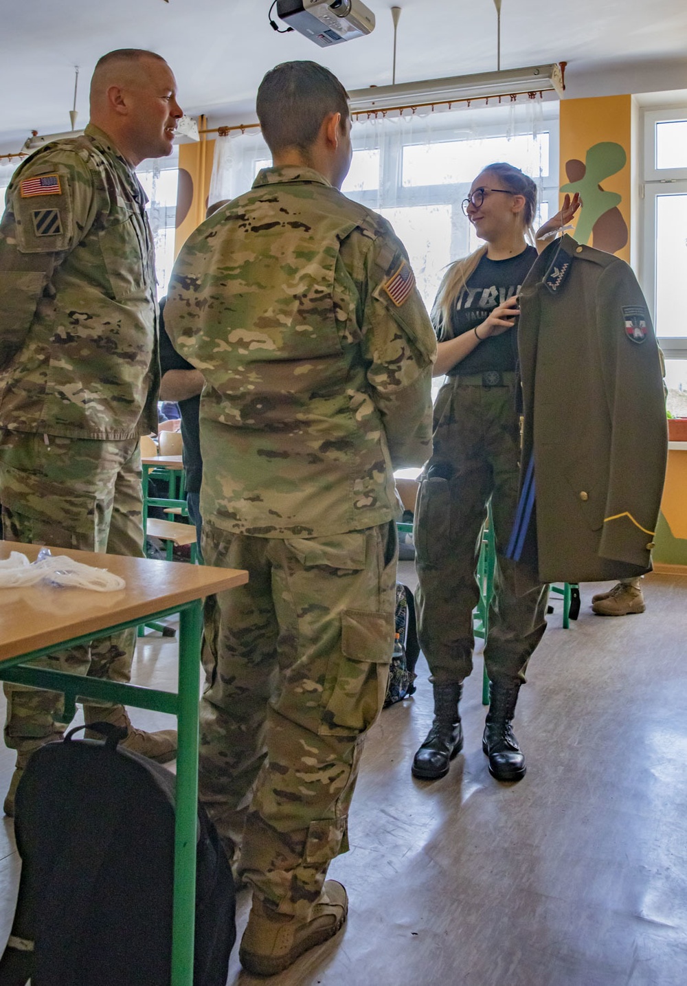 101st BSB Partners with Polish students
