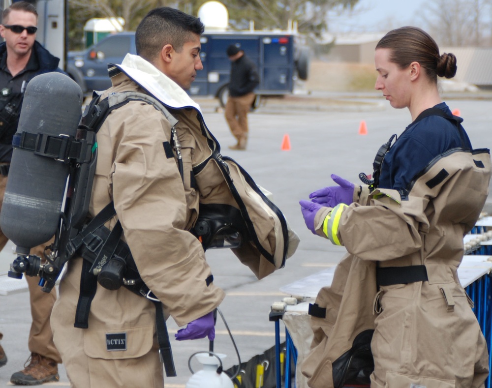 Civil Support Teams exercise at Hamilton College