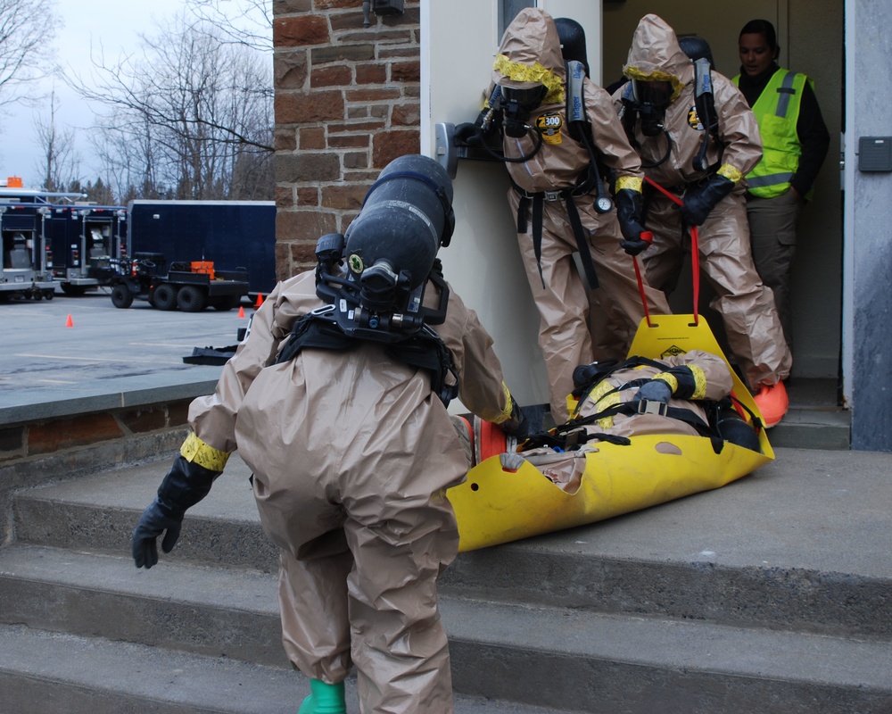 Civil Support Teams exercise at Hamilton College