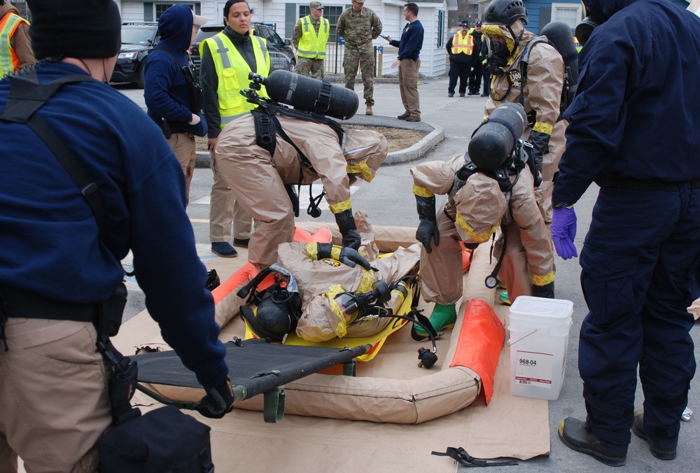 Civil Support Teams exercise at Hamilton College