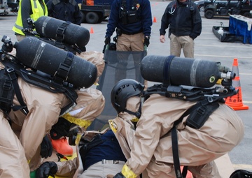 Civil Support Teams exercise at Hamilton College