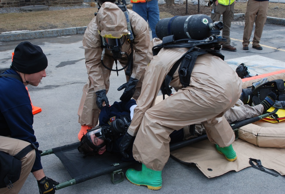 Civil Support Teams exercise at Hamilton College