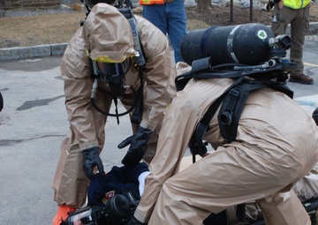 Civil Support Teams exercise at Hamilton College