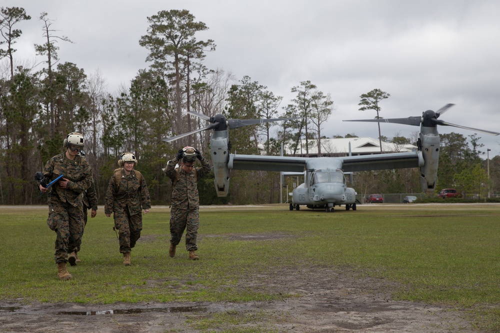 2nd Med. Bn. Trains in Emergency and Enroute Medical Care