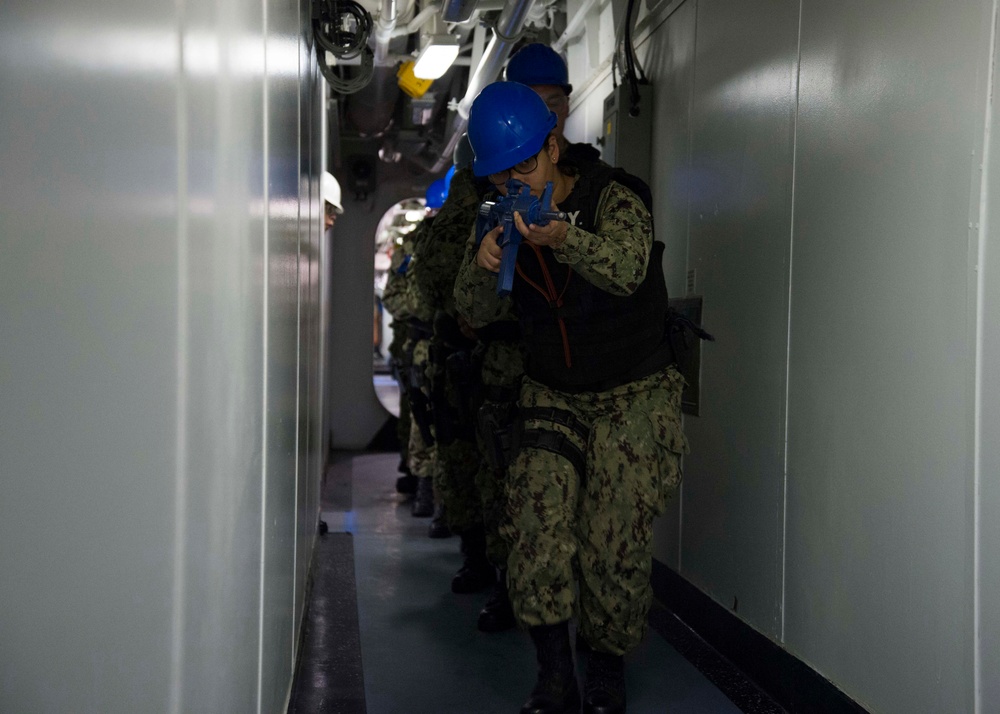 USS Makin Island Ship’s Reaction Force Drill