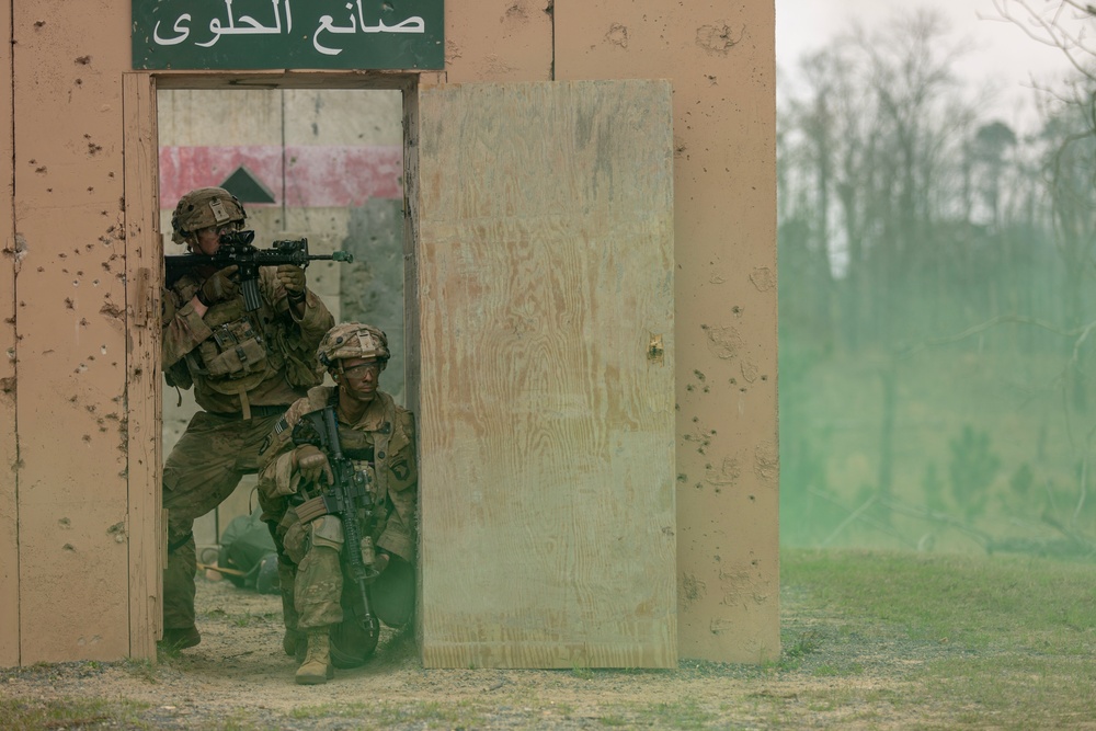 Screaming Eagles conduct Brigade Live Fire at JRTC