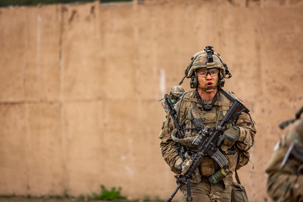 Screaming Eagles conduct Brigade Live Fire at JRTC Screaming Eagles conduct Brigade Live Fire at JRTC