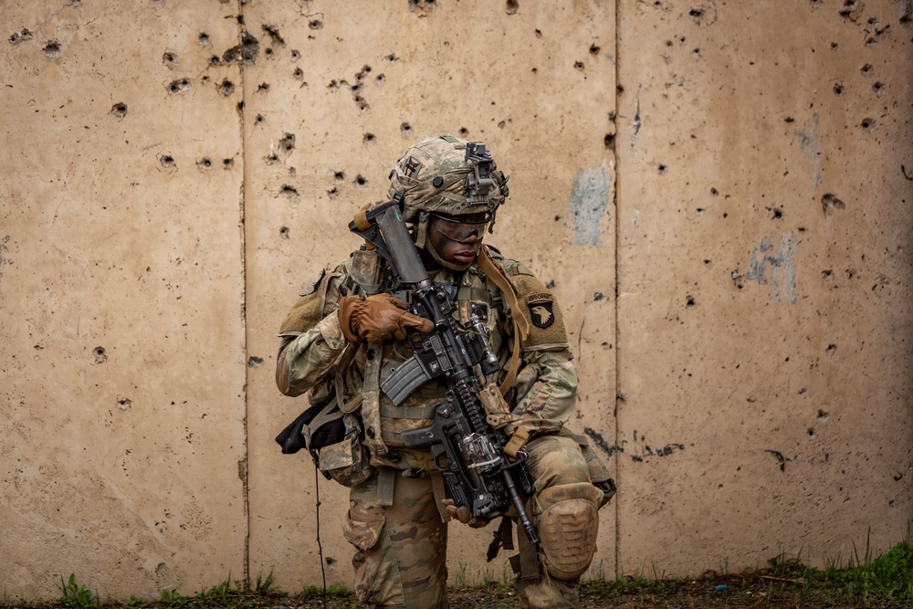 Screaming Eagles conduct Brigade Live Fire at JRTC Screaming Eagles conduct Brigade Live Fire at JRTC