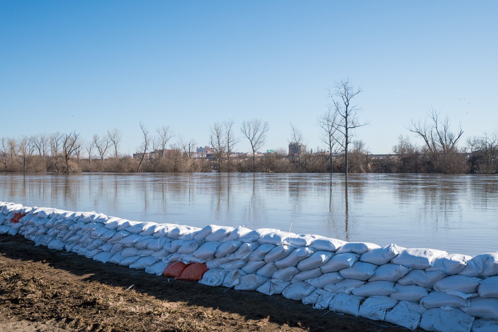 Missouri Airmen protect local communities