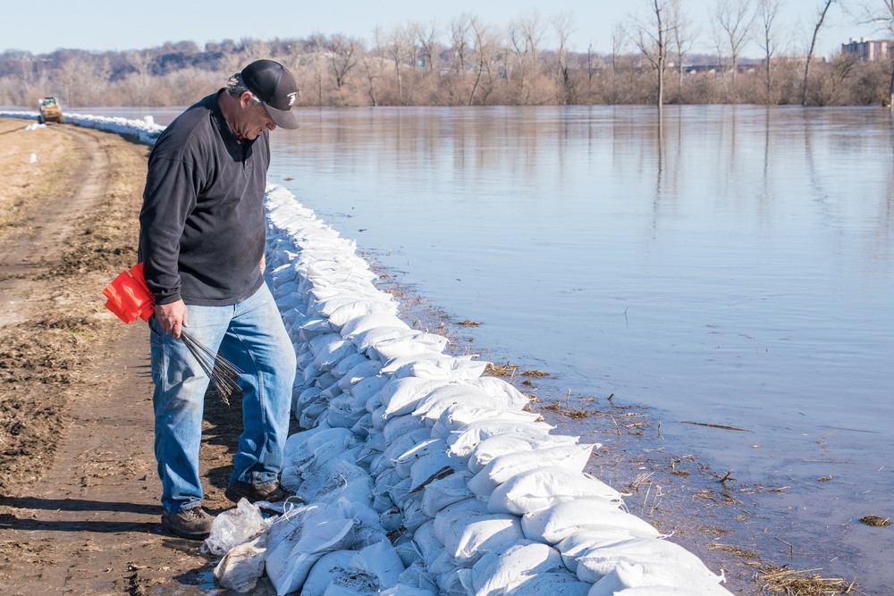 Missouri Airmen protect local communities